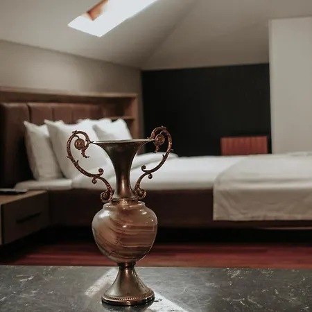 Hotel Monun Boutique Tirana