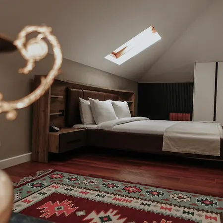 Monun Boutique Hotel 3*