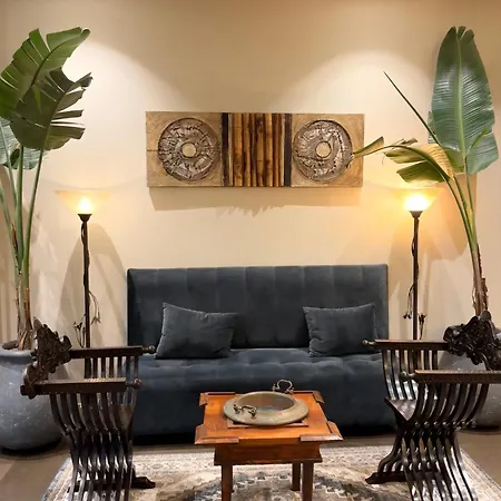 Monun Boutique 3* Tiran